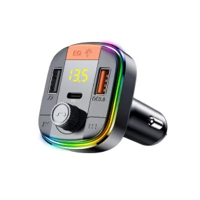   HiGi® - Trasmettitore FM per accendisigari T832 e caricatore rapido USB per auto: 1x USB Type-C + 1x USB-A